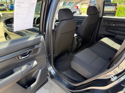 Certified 2025 Honda CR-V LX image 17