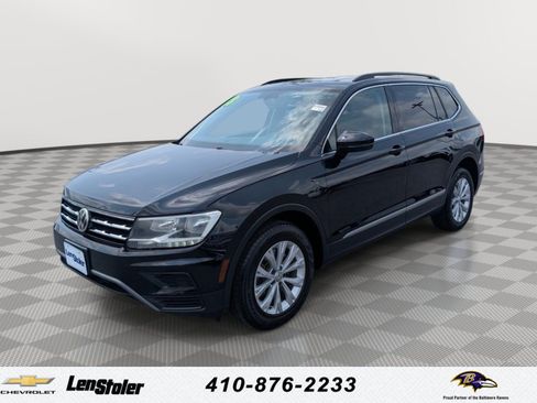 Used 2018 Volkswagen Tiguan SE w/ Panoramic Sunroof Package AWD/4WD image 1