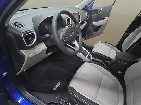 New 2026 Hyundai Venue SEL image 12