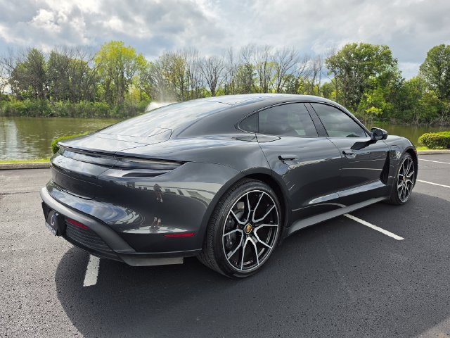 Used 2023 Porsche Taycan RWD image 9