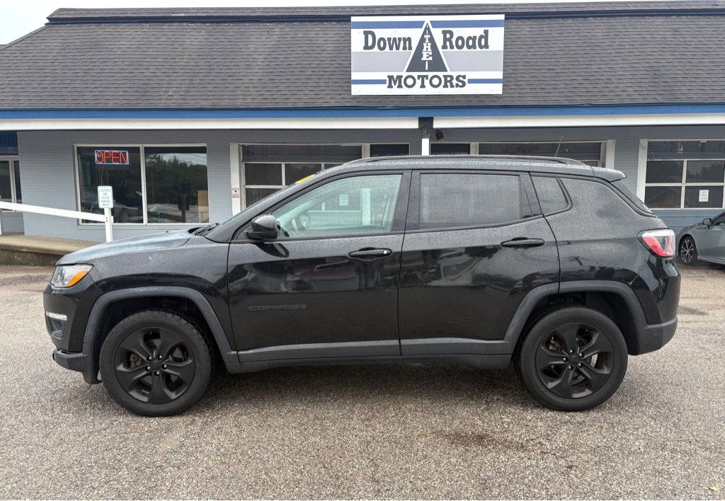 Used 2019 Jeep Compass Latitude AWD/4WD image 2