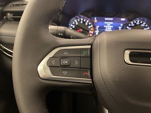 Used 2025 Jeep Compass Limited w/ Sun & Sound Group image 19