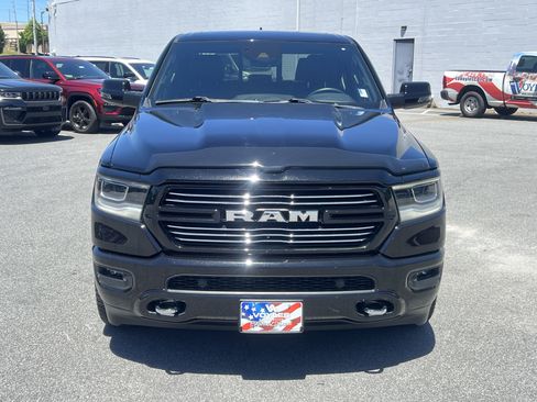 Used 2023 RAM 1500 Laramie AWD/4WD image 2