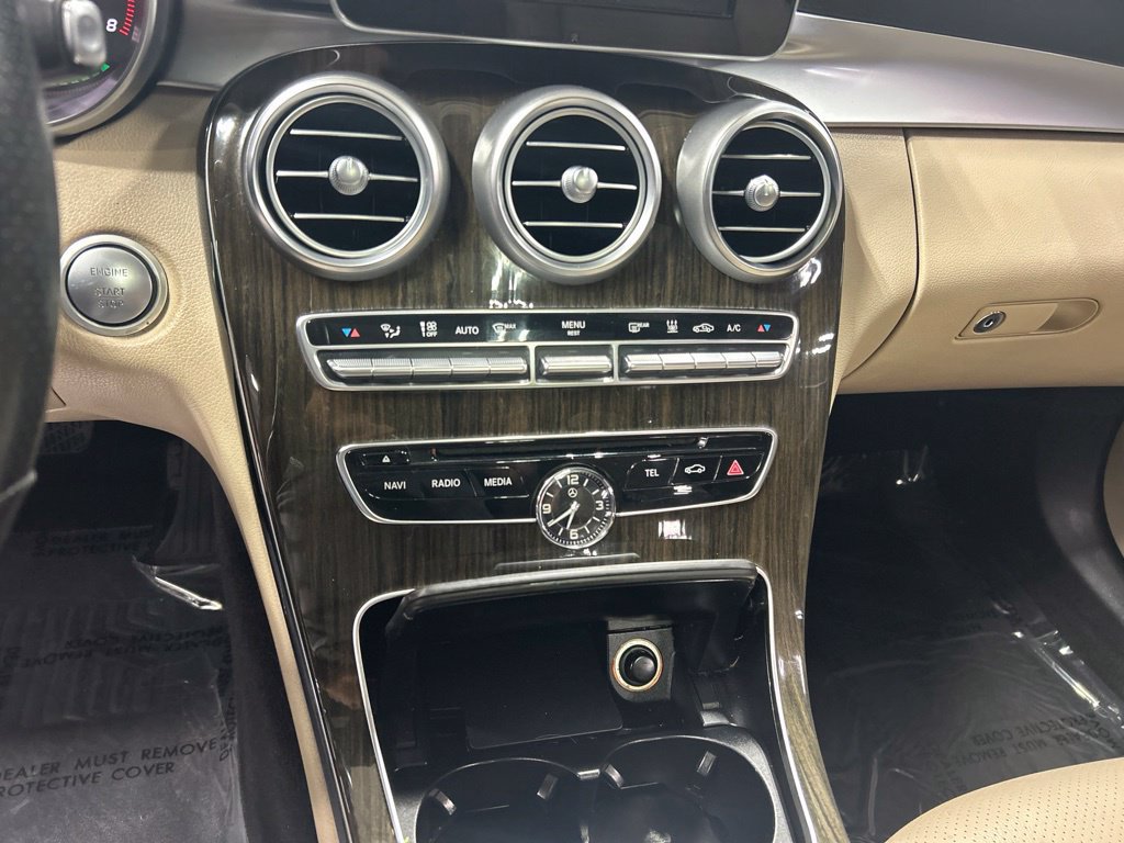 Used 2018 Mercedes-Benz C 350e Sedan image 27