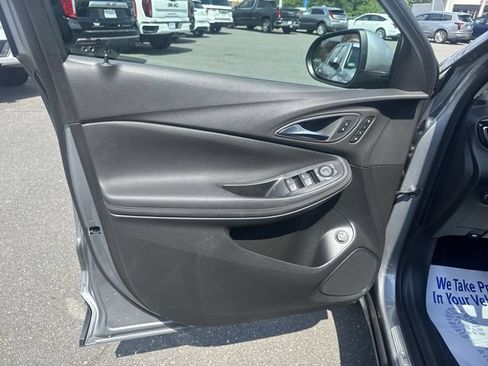 Used 2023 Buick Encore GX Essence w/ Experience Buick Package AWD/4WD image 21