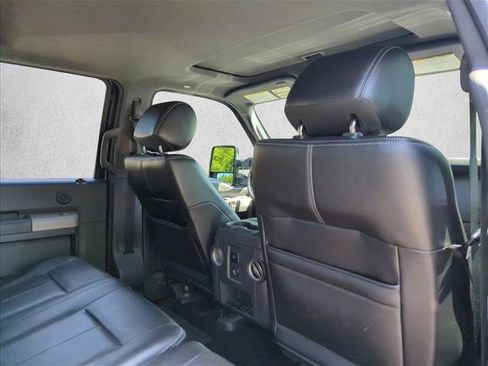 Used 2014 Ford F250 Lariat w/ Lariat Ultimate Package AWD/4WD image 25