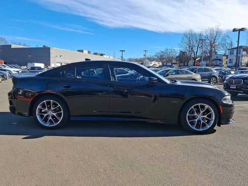 Used 2019 Dodge Charger R/T w/ Plus Group image 26