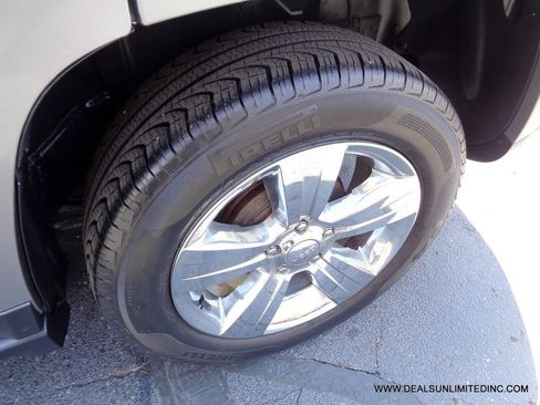 Used 2016 Jeep Compass Sport w/ Power Value Group FWD image 6