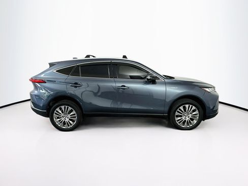 Used 2021 Toyota Venza Limited AWD/4WD image 10