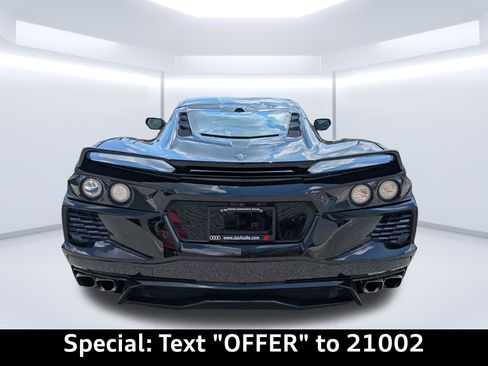 Used 2023 Chevrolet Corvette Stingray Preferred Cpe w/ Z51 Performance Package RWD image 3