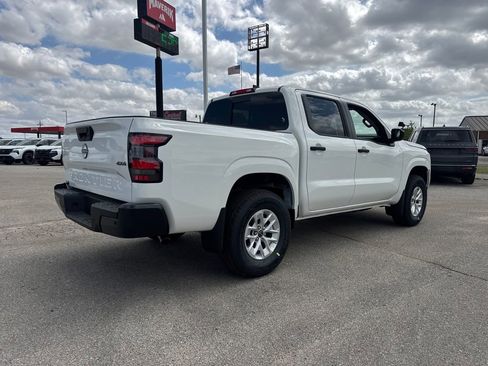 New 2026 Nissan Frontier S image 6