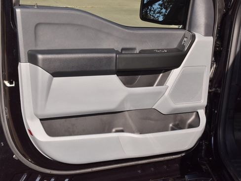 Used 2025 Ford F150 XL image 29