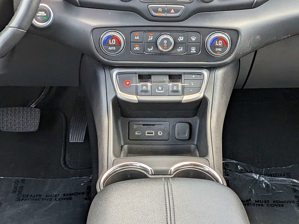 Used 2024 GMC Terrain SLT FWD image 21