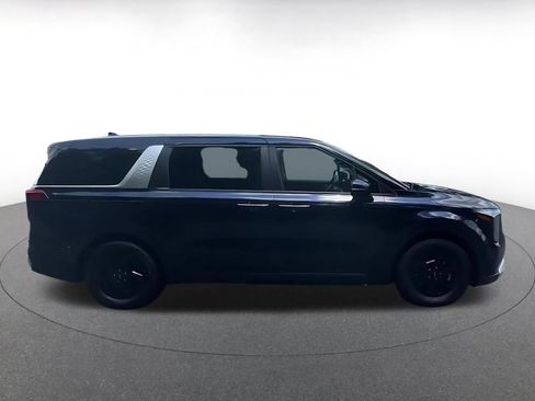Used 2026 Kia Carnival FWD image 15