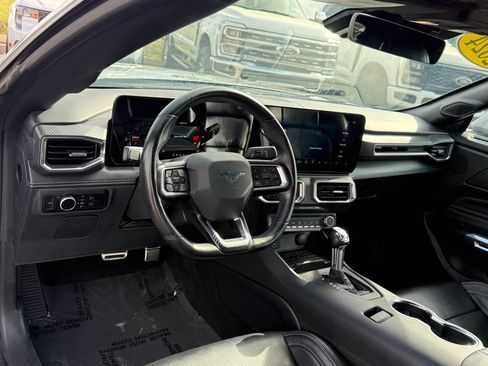 Used 2024 Ford Mustang Premium RWD image 4