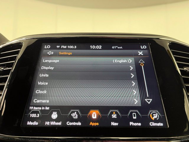 Used 2020 Jeep Grand Cherokee Overland AWD/4WD image 27