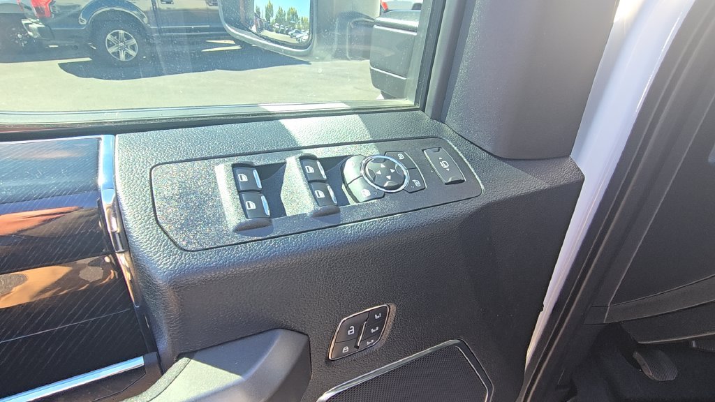 Used 2021 Ford F450 Platinum w/ FX4 Off-Road Package AWD/4WD image 10