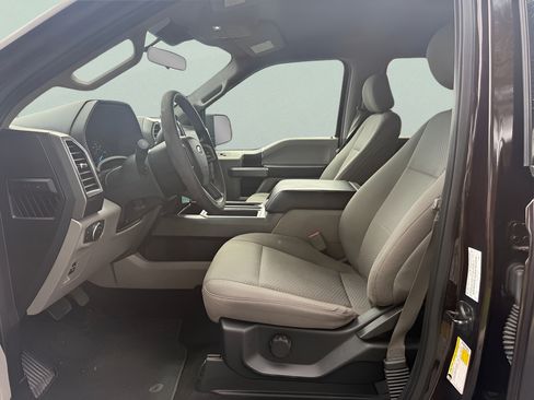 Used 2019 Ford F150 XLT w/ Trailer Tow Package AWD/4WD image 10