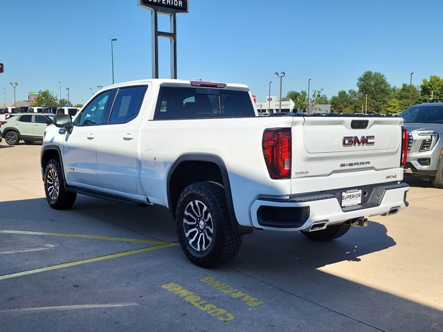 Used 2023 GMC Sierra 1500 AT4 w/ AT4 Premium Package AWD/4WD image 8