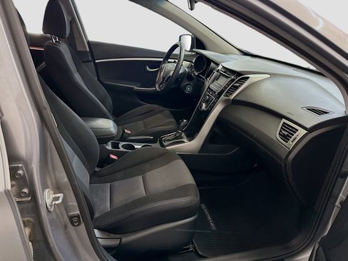 Used 2014 Hyundai Elantra GT image 30