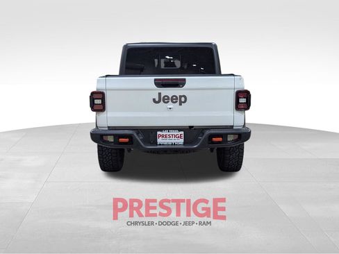 Used 2023 Jeep Gladiator Mojave w/ Cold Weather Group AWD/4WD image 8