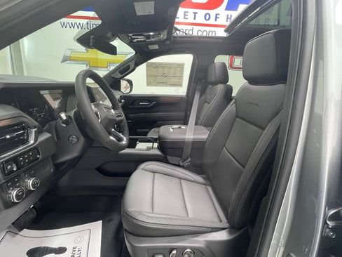 New 2026 GMC Yukon XL Denali w/ Sun & Power Step Package image 17