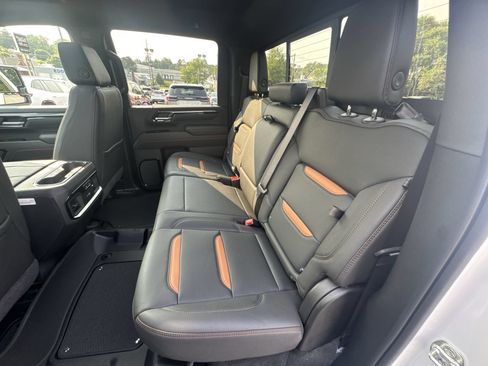 New 2026 GMC Sierra 2500 AT4 w/ AT4 Premium Plus Package AWD/4WD image 25