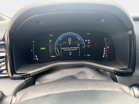 Used 2025 Toyota Camry SE FWD image 26