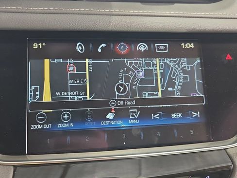 Used 2017 Cadillac XT5 Luxury w/ Driver Awareness Package AWD/4WD image 8