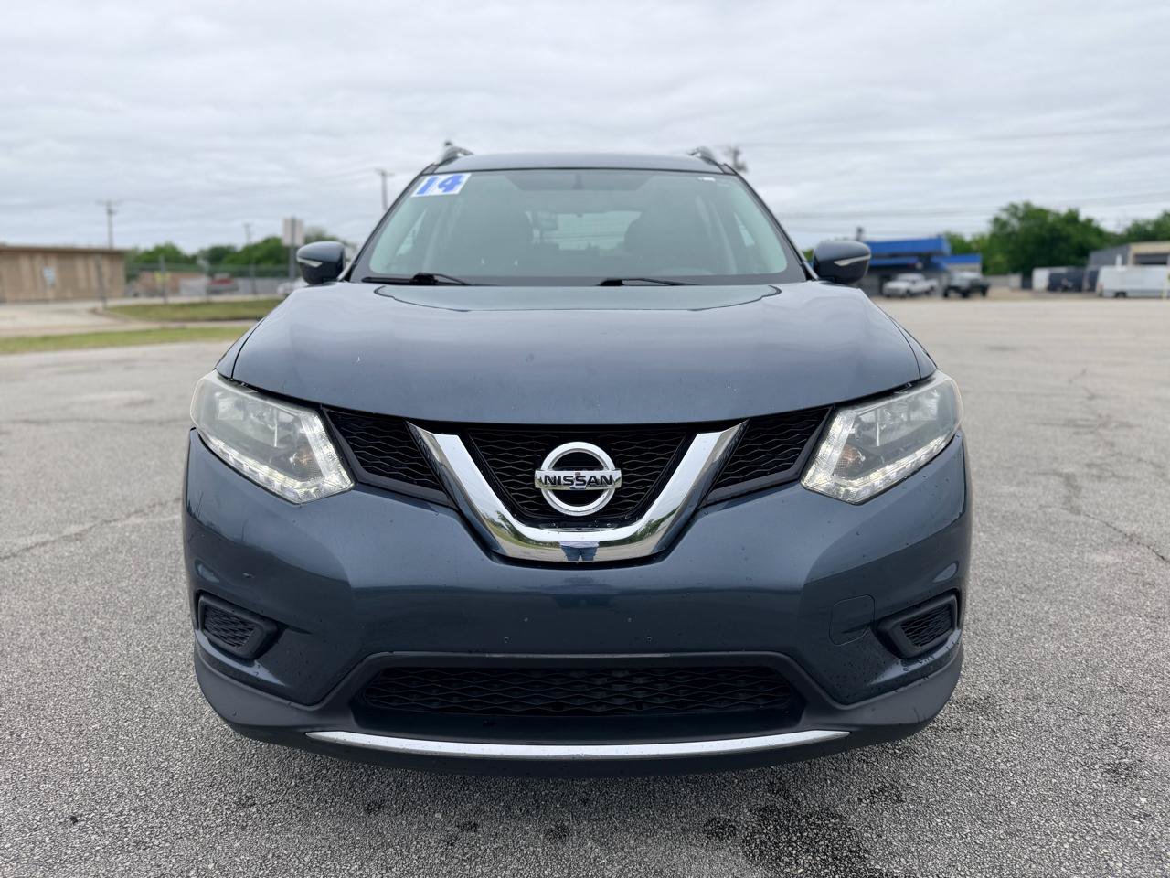 Used 2014 Nissan Rogue SV FWD image 8