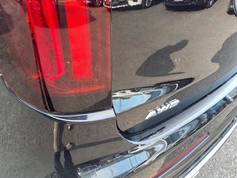 Certified 2022 Cadillac XT6 Luxury image 13