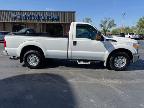 Used 2015 Ford F250 XL w/ Power Equipment Group RWD image 8
