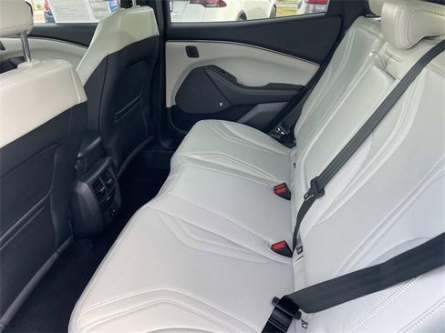 Certified 2022 Ford Mustang Mach-E Premium image 32