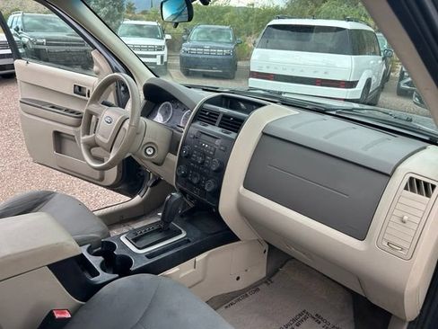 Used 2008 Ford Escape XLS FWD image 14