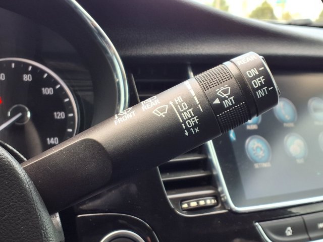 Used 2019 Buick Encore Preferred FWD image 18