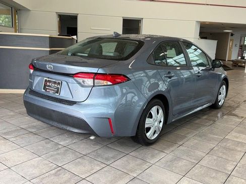 Used 2026 Toyota Corolla LE FWD image 3