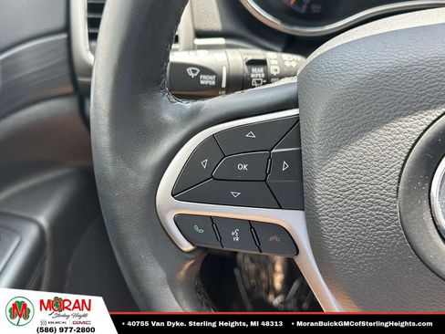 Used 2019 Jeep Grand Cherokee Altitude AWD/4WD image 22