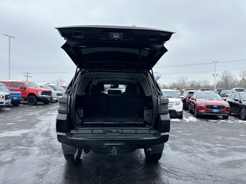Used 2021 Toyota 4Runner Trail Special Edition image 5