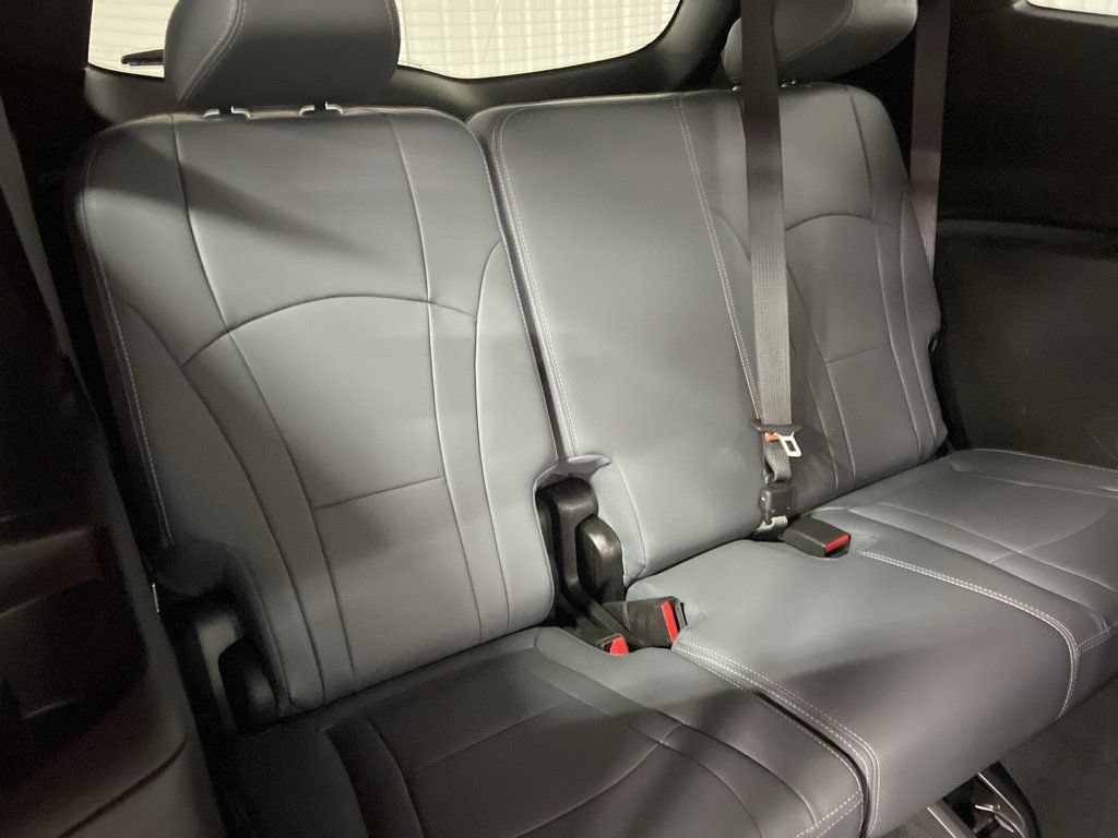 Certified 2023 Buick Enclave Premium AWD/4WD image 13