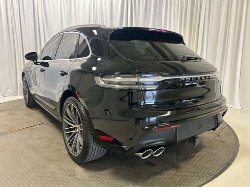 Used 2023 Porsche Macan Turbo image 3