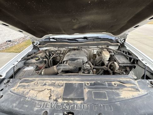 Used 2017 Chevrolet Silverado 2500 LTZ w/ Vortec Plus Package image 29