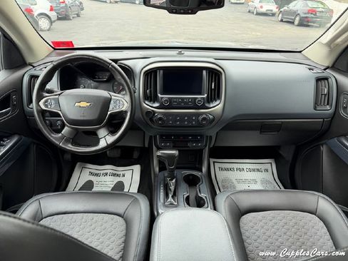 Used 2018 Chevrolet Colorado Z71 image 14