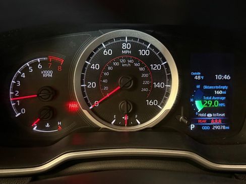 Used 2022 Toyota Corolla SE image 9