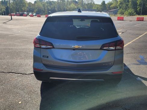 Used 2023 Chevrolet Equinox LT w/ Driver Convenience Package image 10