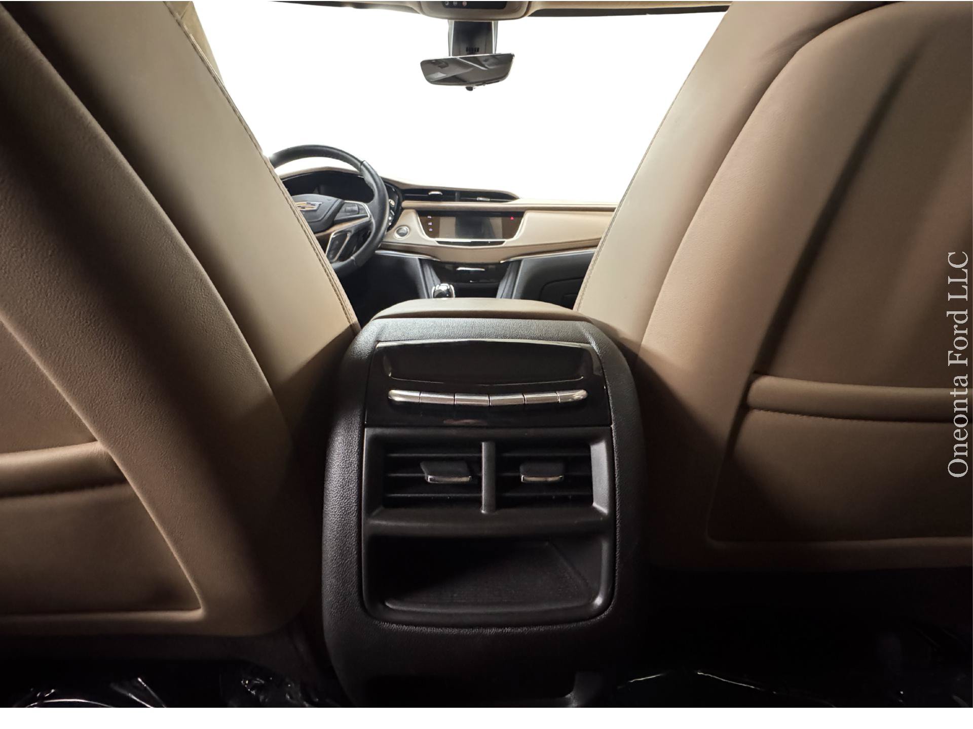 Used 2023 Cadillac XT5 Premium Luxury w/ Platinum Package AWD/4WD image 25