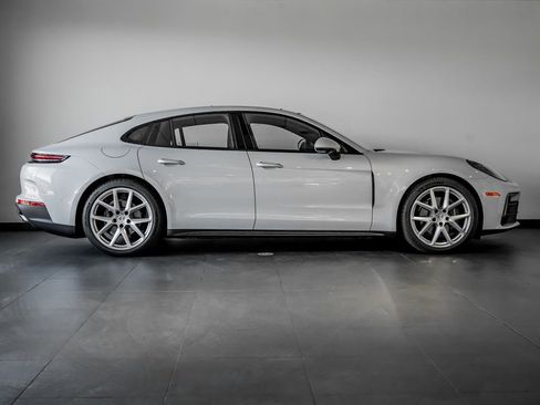 New 2026 Porsche Panamera 4 image 8