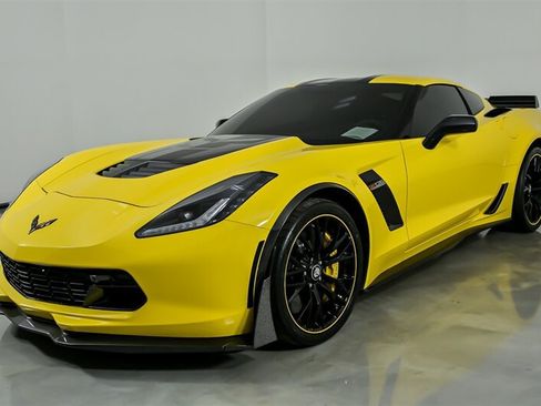 Used 2016 Chevrolet Corvette Z06 w/ C7.r Special Edition RWD image 6
