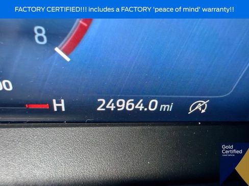 Used 2025 Ford Escape Platinum AWD/4WD image 57