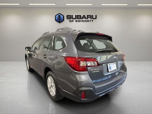 Used 2019 Subaru Outback 2.5i AWD/4WD image 3