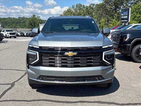 Certified 2025 Chevrolet Tahoe High Country w/ Sun And Tow Package AWD/4WD image 2